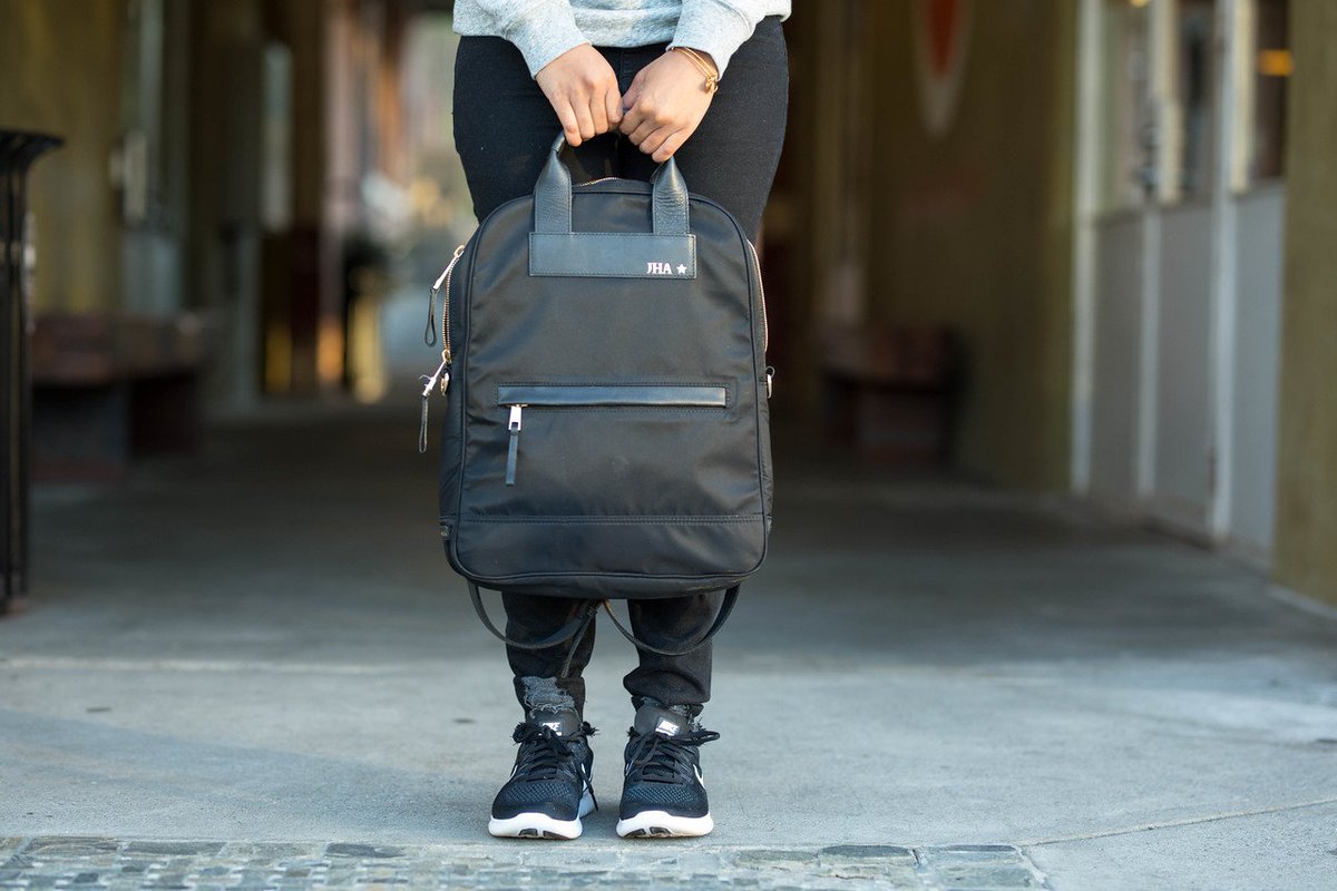 Seriously can’t get enough of my new #c12 bag by <a href="/bartaile/">Bartaile</a> ow.ly/Bg7y30gIExp