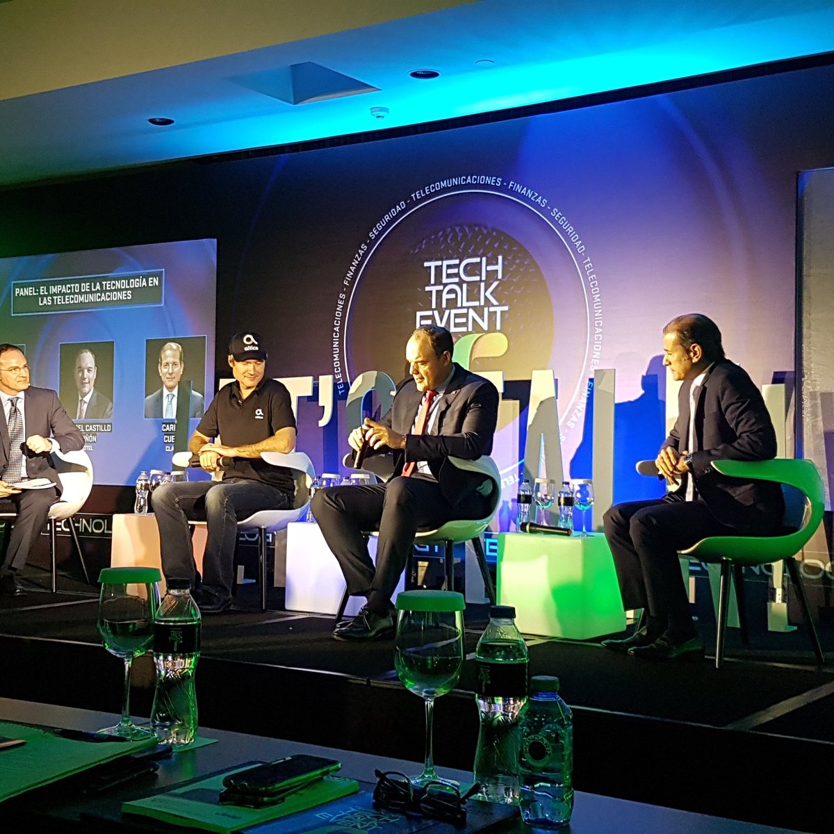 msdenardi's tweet photo. De que manera concreta el gobierno apoya al desarrollo de las empresas de tecnología? #techtalkevent #mercadotechnology https://t.co/eCSOQUTcSS