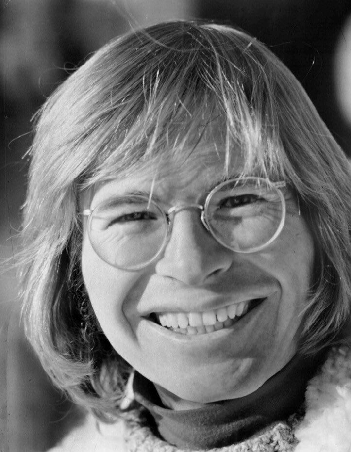 cortdixon's tweet photo. With all the lil pumps in the world today it’s never a bad idea to detox w/ a little John Denver... Just look how happy he was #earbleach https://t.co/9VA0o6pXbO