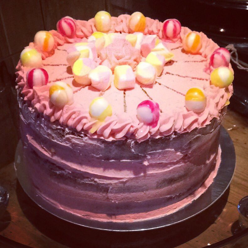 Truly scrumptious #cakeoftheday #freshlybaked