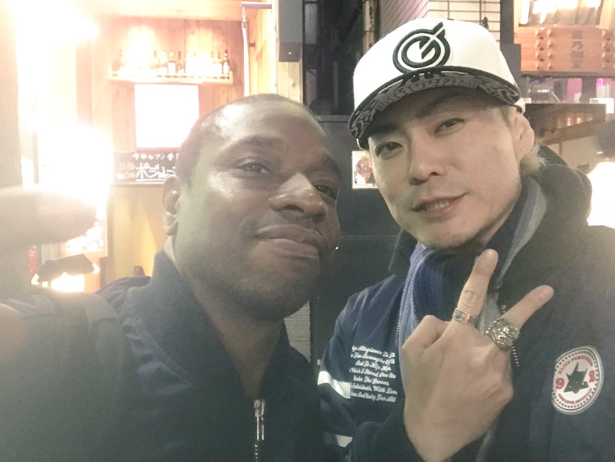 lotusjuice's tweet photo. Pic w/ the greatest dancer of all time Henry Link. 

WOW I’ve been wanting to meet him forever.

#EliteForceCrew #HenryLink https://t.co/0wwAdWLkNi
