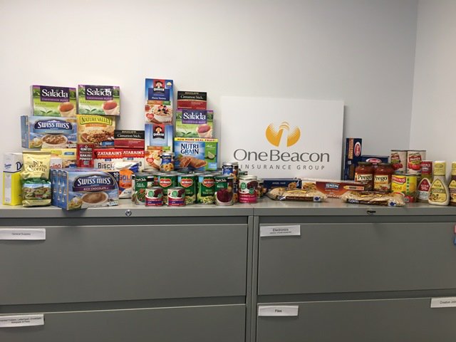 IntactSpecialty's tweet photo. Happy #Thanksgiving to the @PineStreetInn! This year, our Boston office held a food drive to help those in need this holiday season. #WhyOneBeacon https://t.co/9lkYgQulAi