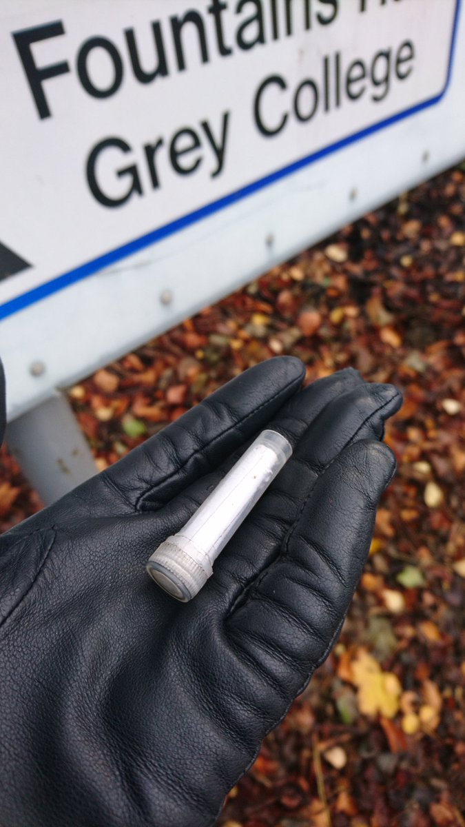 kj_snr's tweet image. Great success geocaching today, as well as nice catch up with some @durhamSU staff 😁#KJOnTour