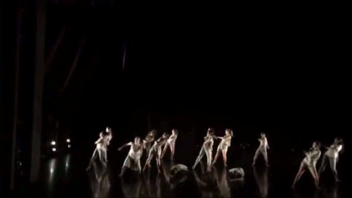 nataliasilvani's tweet photo. Closing night of this dance show! ๐๐ฝ I was so blessed to be apart of such a beautiful movement with such a strong message! This was so much fun and I met some great people โค๏ธand my mom came #dancer #houston #minimalistic #rawstage #art #artwithamessage #actor #triplethreat https://t.co/ppJH1fapGg