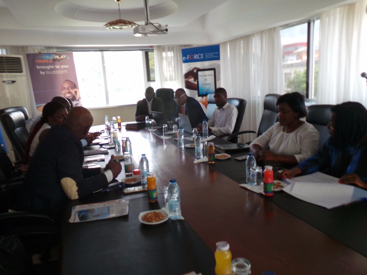 GuceCameroon's tweet photo. News : Signature de protocoles d'accord entre #Guce, #Swecom (South West communication Plc ) et #BeTechnology en vue d'une coopération bilatérale dans l'accès au service e-Guce par les acteurs du commerce extérieur https://t.co/bOcY2KLW9Y