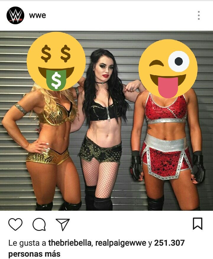 RomanReignsArg's tweet photo. Que #Raw mas linda! π #PaigeIsBack #RomanReignsChampion #NewICTitle #ICTitle πͺπ https://t.co/VR08IkkoCZ