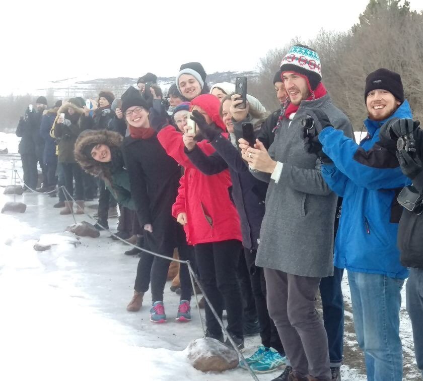 We've been doing a spot of #Iceland sightseeing before rehearsals today! Here are our players waiting to capture a spectacular #Geysir eruption #ASMFonTour 🇮🇸