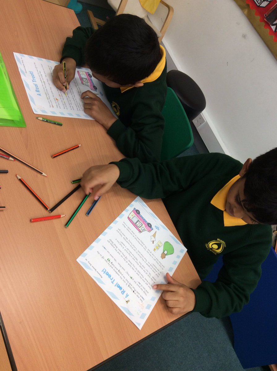 StarlingsMPS's tweet photo. In Phonics today we've been focusing on the ee sound family, did you know there's 6 different ways to spell the sound? #EnglishLanguageIsTricky #PhonicsPros #SpotTheSound https://t.co/tj5wMwsV7R