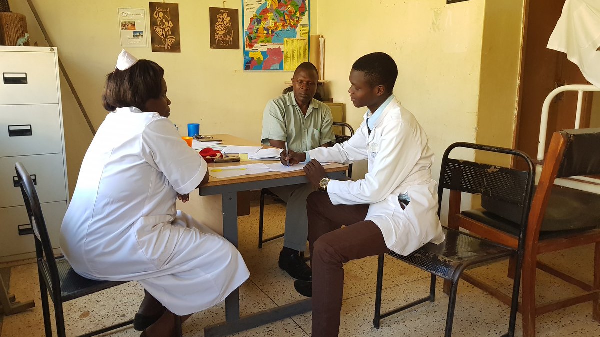 PaulMcCpsych's tweet photo. Another great day learning  psychiatry in Gulu, Uganda. Watching medical students taking their psychiatry exams. Great knowledge, enthusiasm and thirst for learning ☺.  I've so much knowledge to bring home. #choosepsychiatry #shsc @Choose_Psych @NikkiLCochrane https://t.co/GacsP1BYTV