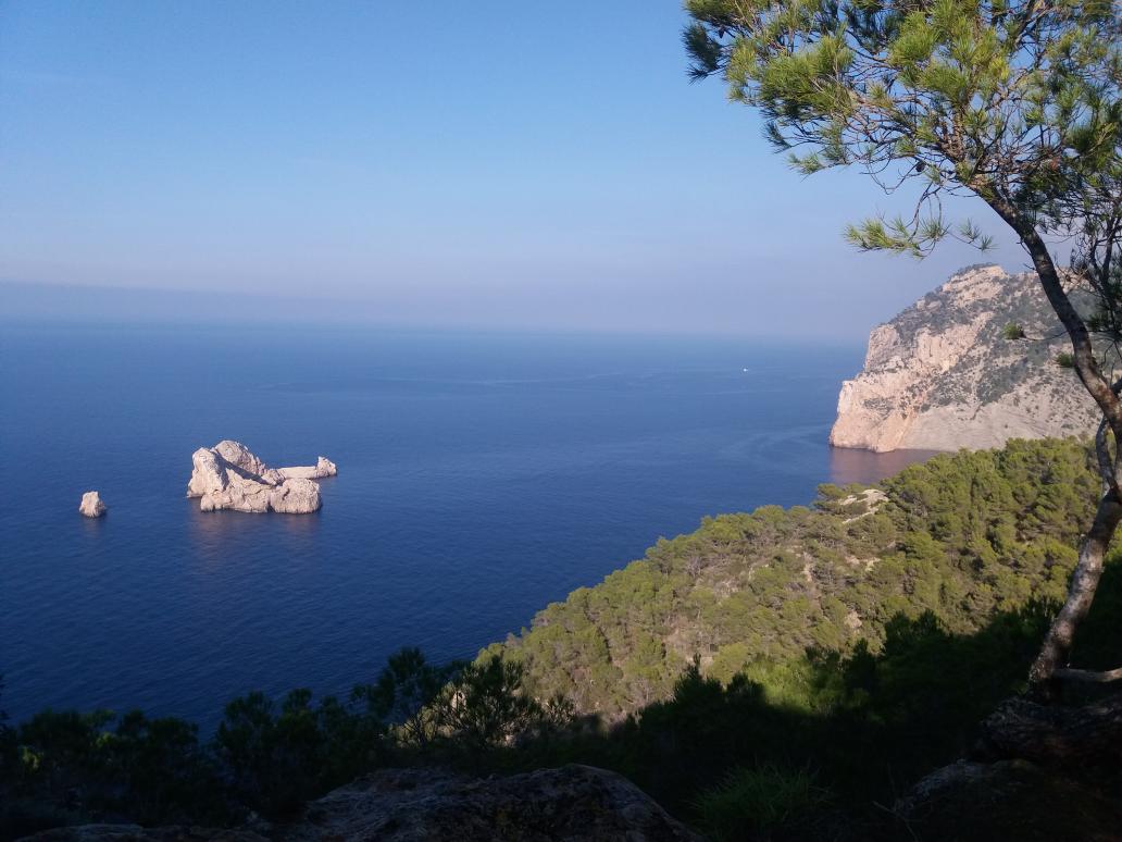 Jorgine_A's tweet photo. Wow, wat is het hier moooi! #SantaAugusta Ibiza, ik kom zeker nog een keer terug! https://t.co/7JILWx22FY