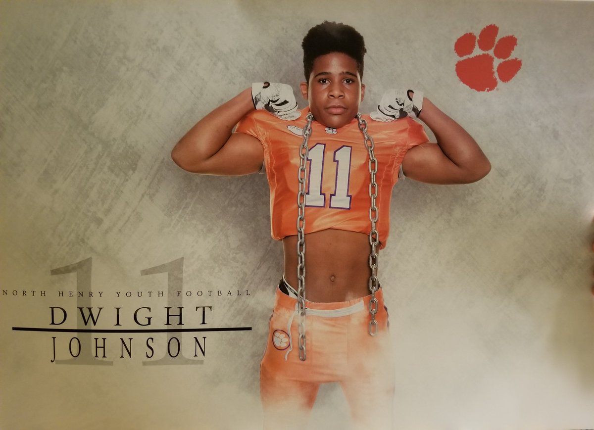 TOTAL_ATHLETE's tweet image. My son Mr. Middle Linebacker #nextgeneration #DJ2.0 #mrjohnson  @PlayBookAthlete @elitefootballac @bigmantakeover