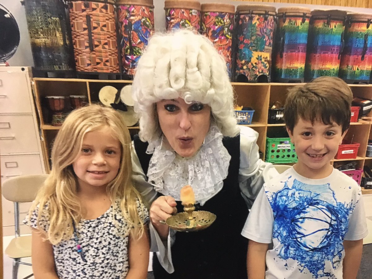 Iplaybass46's tweet photo. #jsbach with Mrs Fletcher's 2nd grade #bachleipzig #DDEDolphins https://t.co/2LkmeiN3D6