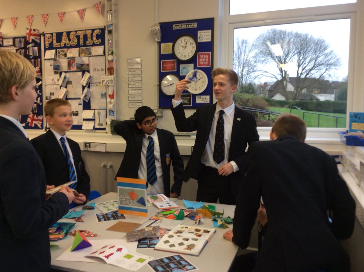 LRGSInspirUS's tweet photo. We love to challenge ourselves every Tuesday lunchtime at InspirUS club. Come along and join in! #grammarschool https://t.co/HzPr4ftMVk