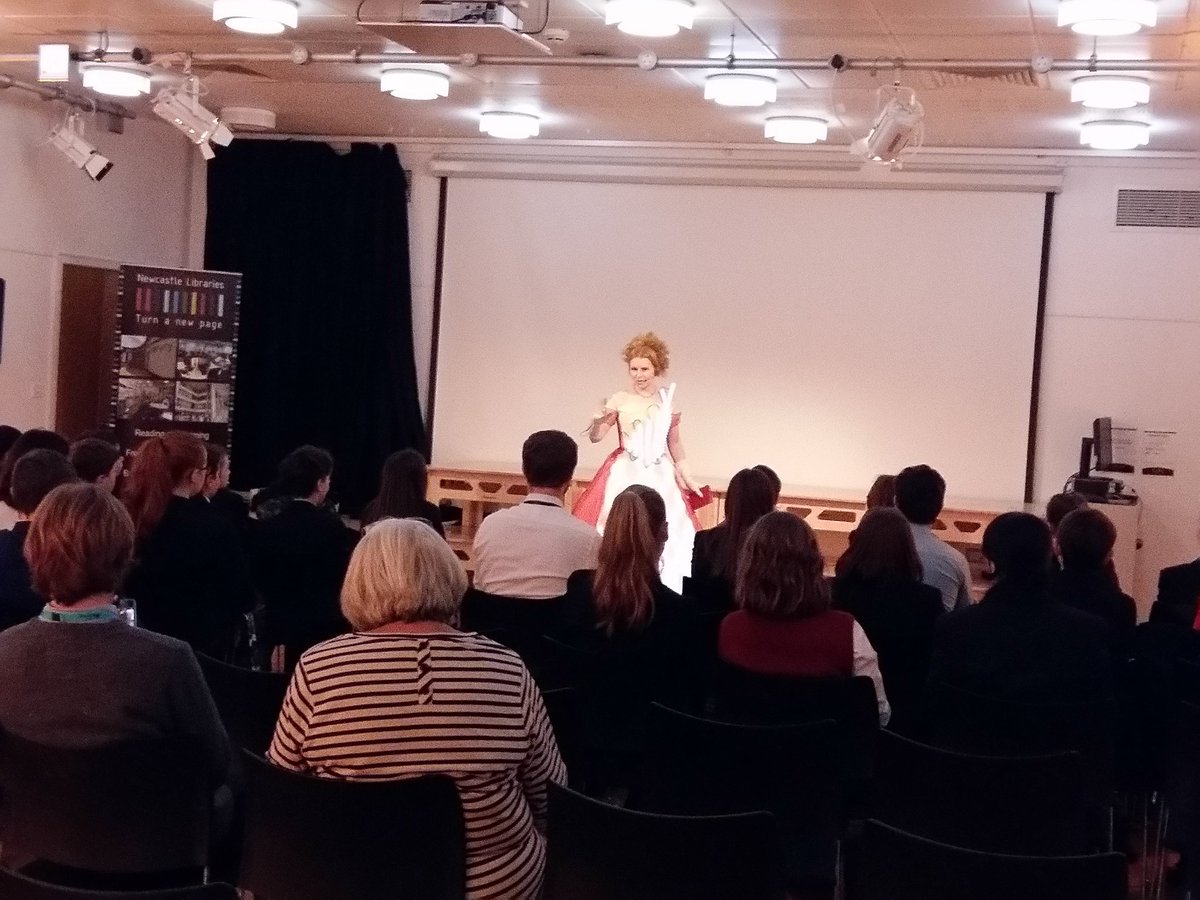 tyrower's tweet photo. @biglesp @CathyConneff @AdaTheShow @ToonLibraries @BabbageBear @FindingAda @mogonthetyne Great performance @AdaTheShow right now @ToonLibraries & excellent workshop group just before that. #LEDMoment #Wearables #STEAM #Newcastle https://t.co/xMpmElOWXt