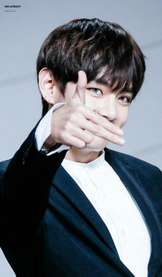 kookonutmilk's tweet photo. We are bulletproof.🔥
#KimTaehyung #V #TaeTae #뷔 #태형 #김태형 #태태 #BTSxDNA #BTSxARMY #BTS #bangtanboys https://t.co/1eoTYG4FFv