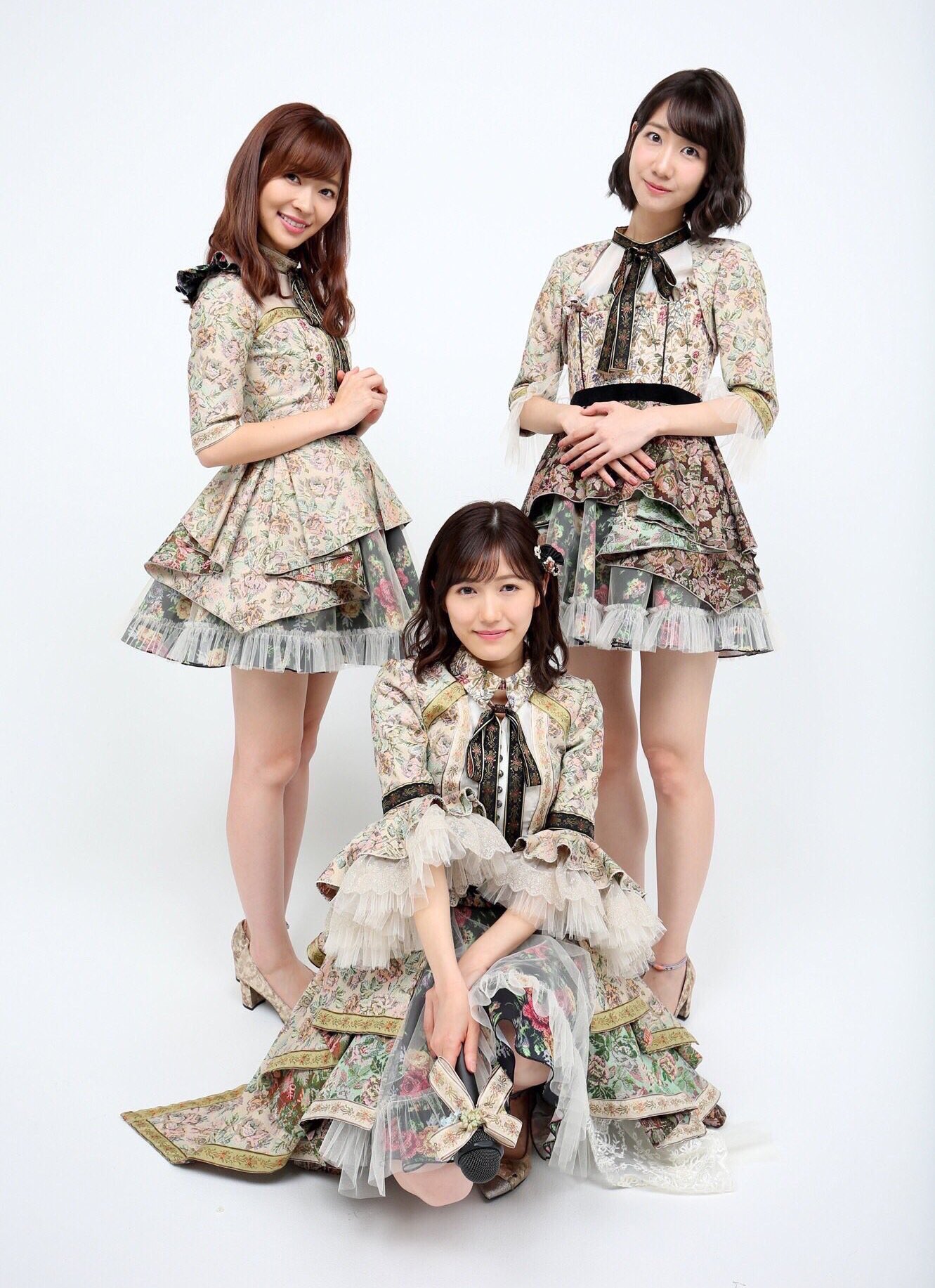 女性アイドル衣装画像 on X: 
