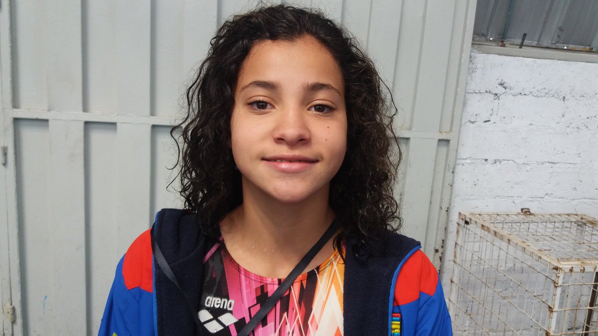 fedelojaec's tweet photo. 1era medalla de #Oro para #Loja,  Ma. Daniela Contreras primer lugar en 100mts. Estilo Mariposa 

#VamosGuerreros #FedeLoja https://t.co/afnpfIMk7t