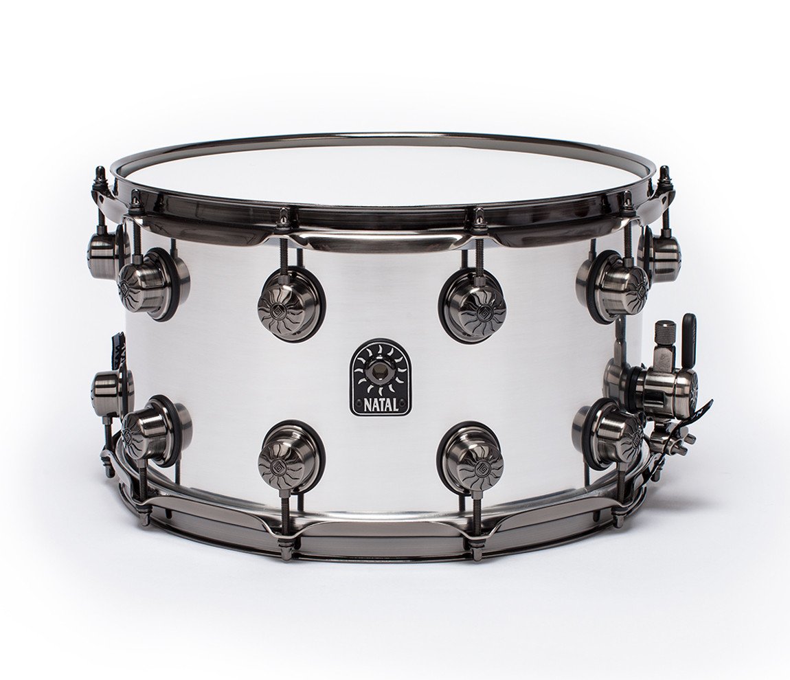 Drumshopweb's tweet photo. #BlackFriday is upon us! For 24 hours ONLY there's A HUGE price drop on this @Nataldrums #MetaSeries #SnareDrum! Natal Meta Series 14" X 8" Aluminium Snare Drum NOW £199.00 👉🏻 https://t.co/qBsshfwfBW ONLY 5 LEFT! (Offer expires 12pm GMT on 22/11/2017) https://t.co/t3Ei35Qc88