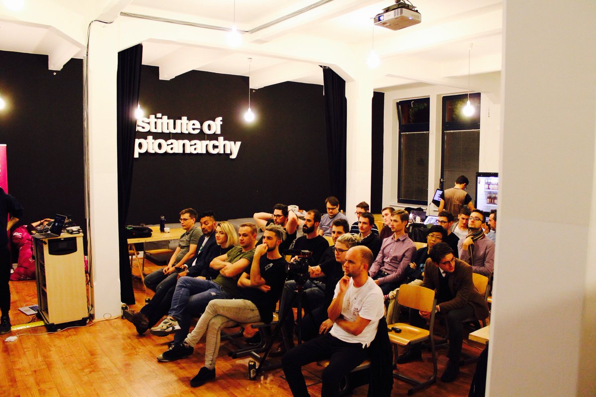 hacktixx's tweet photo. HACK/TIXX at @Paralelni_polis | November 4 - 5 2017 🚀🍻☕️🙏🧠💡🙌 https://t.co/ZlFqnRbLeT