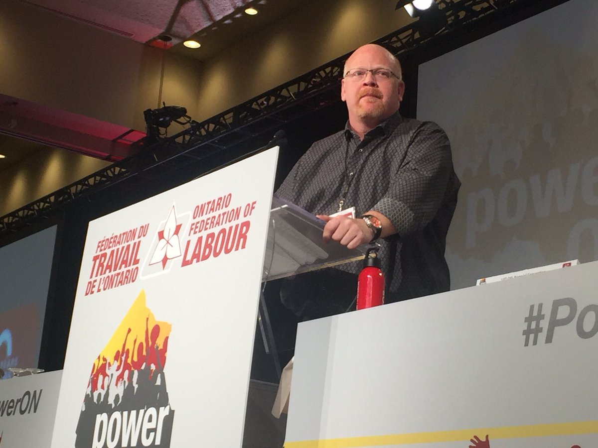 OFLabour's tweet photo. “Fighting precarious work with a union behind you is the right thing to do!” @OPSEU, Len Elliott, address delegates at #PowerON convention.  #DecentWork #ONpoli #Canlab https://t.co/AglchIyx0p