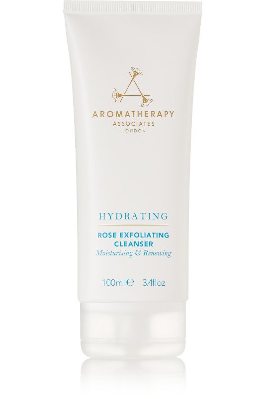 eluxemagazine's tweet photo. Cleansing is a vital part of any #skincare routine, so make sure you're using one that's #natural &amp; kind to skin: https://t.co/052VvMVPKO @Weleda @organicpharmacy https://t.co/WNAH1wJ8L8