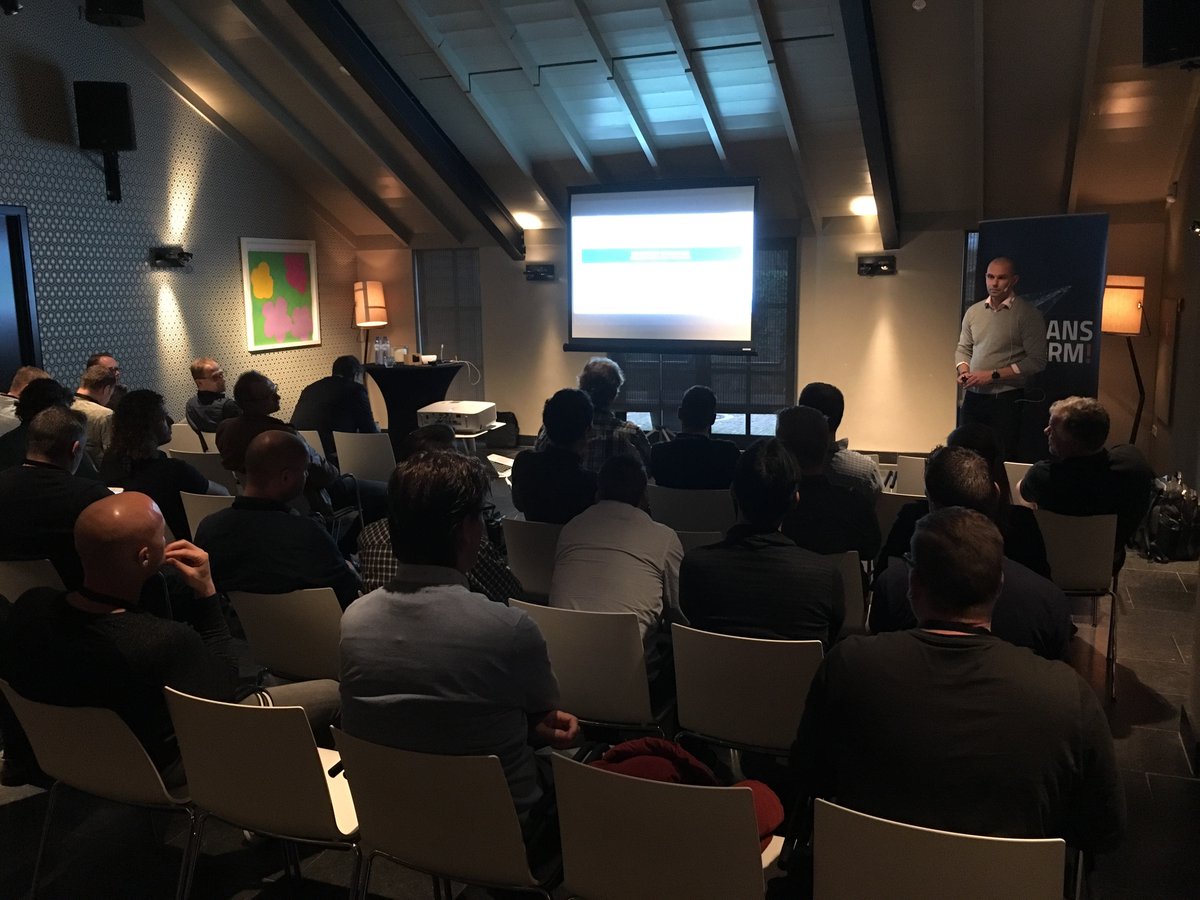 ITQ's tweet photo. @baecke presenting in a full room on Cloud Foundation #Transform17 https://t.co/vdhqiTw97z