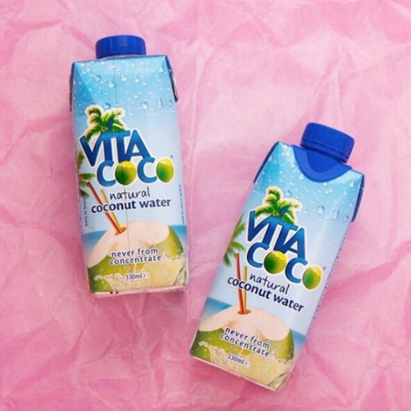VitaCocoUK's tweet photo. Refresh in ways only nature can with Vita Coco Coconut Water: https://t.co/hIcNU7yh2v #PoweredByCoconuts #LetNatureDoItsThing #VitaCoco https://t.co/ubLClsF4Om