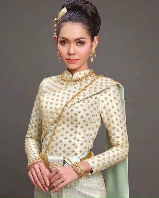 mxiingxie's tweet photo. I love miss universe Cambodia so #missuniverse #cambodia https://t.co/cO3IsTexTm