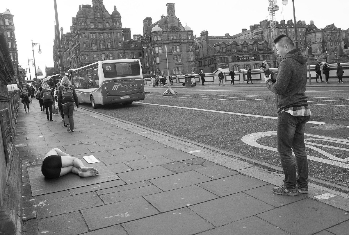 F4JOfficial's tweet photo. #SOSManDown #Edinburgh #Scotland #F4J #Fathers4Justice #MentalHealth #MensHealth https://t.co/47fzO6Aq7c https://t.co/6DPnoVuDDW