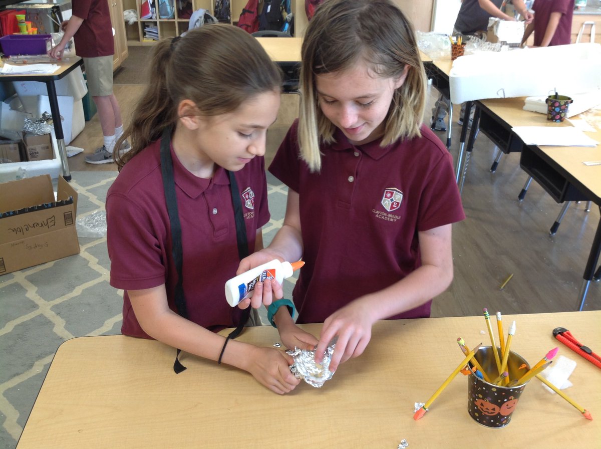 Mrs. Ehrenclou tweet media