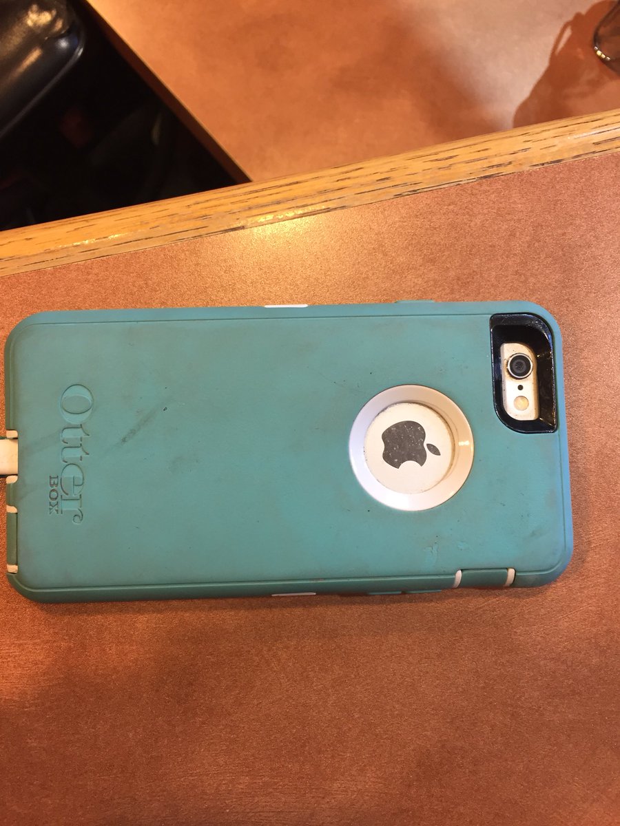 NwuWeary's tweet photo. ATTENTION!! A phone was left in the Weary Center! You won’t want to leave for Thanksgiving break without it :) https://t.co/FsljVjZFdZ