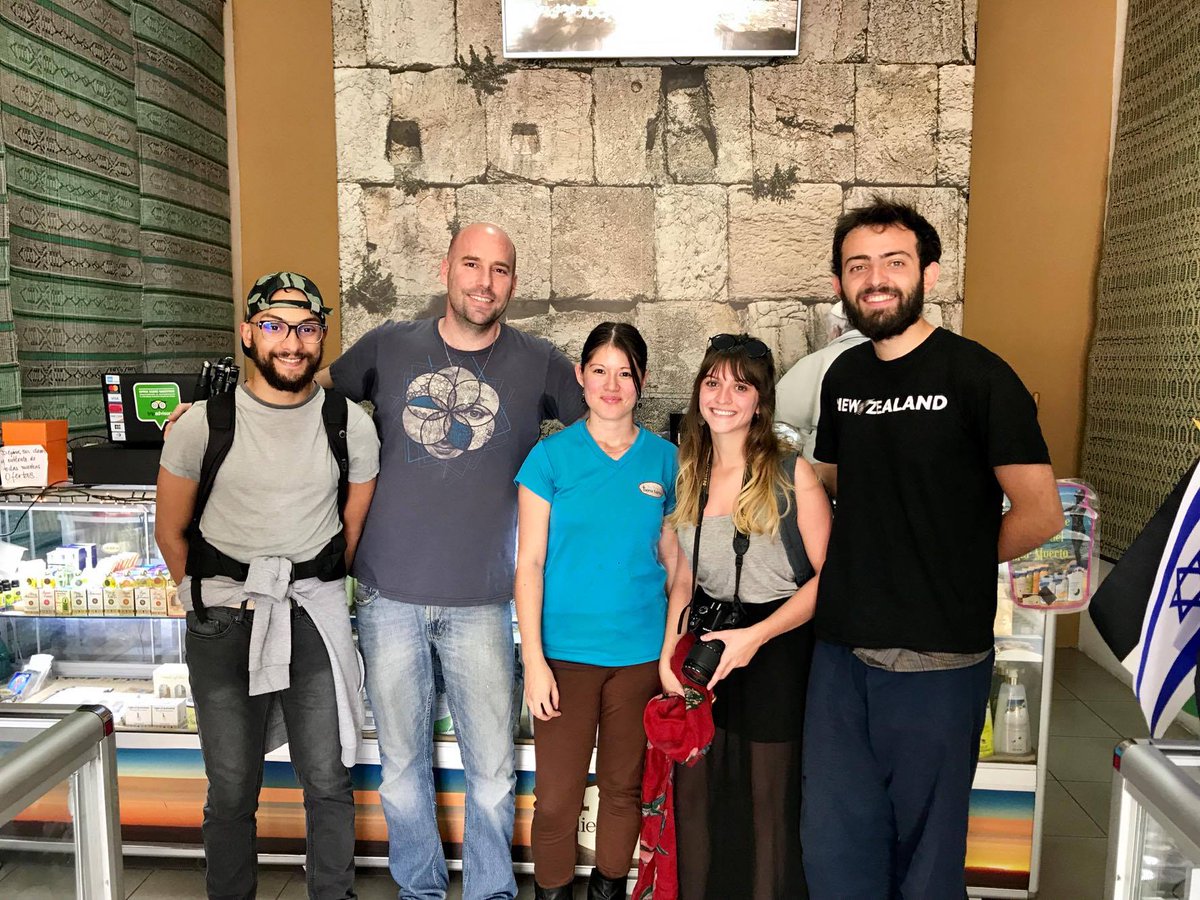InterFaithTour's tweet photo. We were so glad to meet Oran and to discover his beautiful boutique #TierraSanta on a street in #SanJose, #CostaRica! Go there and discover this world were Jews, Christians and Muslims can buy religious and cultural stuffs side by side! #Interview #PeaceBuilder #InterfaithTour https://t.co/6ZCUjTUPyc