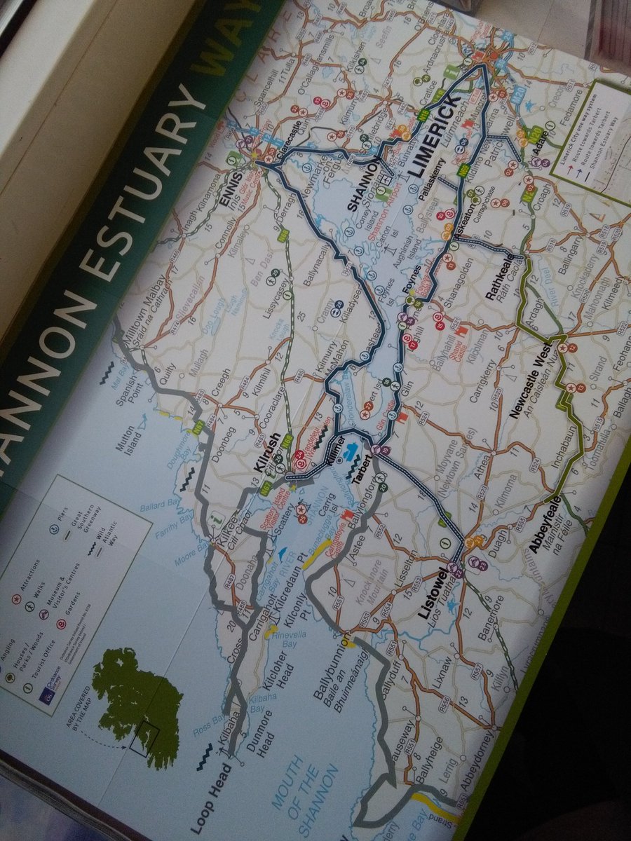 fhayesmccoy's tweet photo. Yay. Crossed on The Tarbert ferry en route to #Galway. If you're looking for signed copies of #TheMistletoeMatchmaker I left some behind me in #Kerry bookshops. Waving to Woulfe's and @Easonlistowel 😊📚👋 https://t.co/AHVHj4fZK8