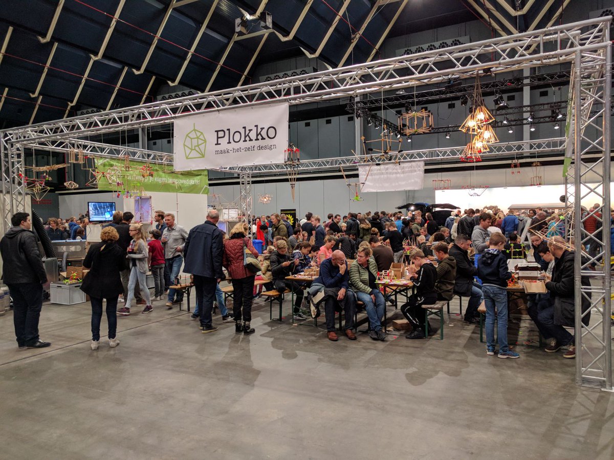 Plokkodesign's tweet photo. We hebben een super weekend gehad op @BrightDay van @Bright. Met 12000 man binnen waren we full continue extreem druk. #maakhetzelf https://t.co/PaHWLCo88r