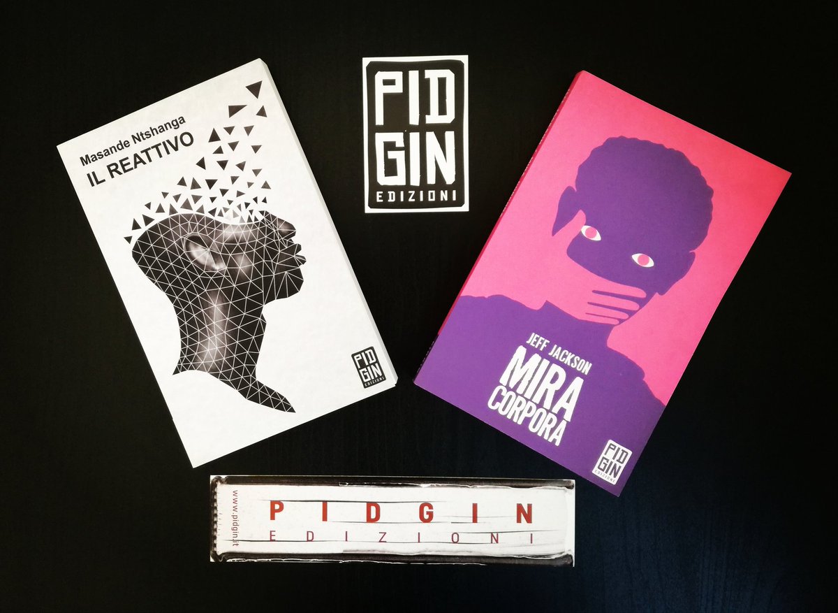 paginaconvista's tweet image. #PidginEdizioni è una nuova realtà editoriale, che fa della letteratura e del fumetto underground e la propria bandiera.
Esordio con il botto, con due volumi che paiono estremamente originali e affascinanti: Il reattivo di #MasandeNtshanga e Mira corpora di #JeffJackson!