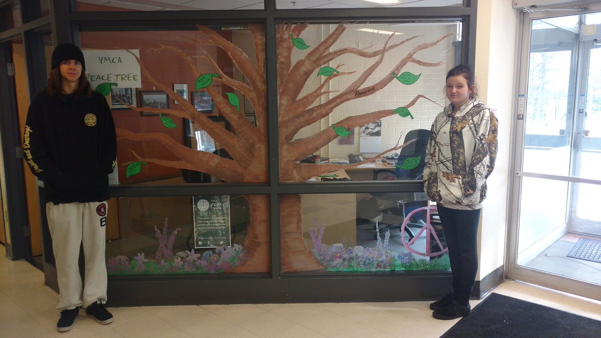 #scdsb alt ed Midland students donating their time and talent to the YMCA for this beautiful mural.