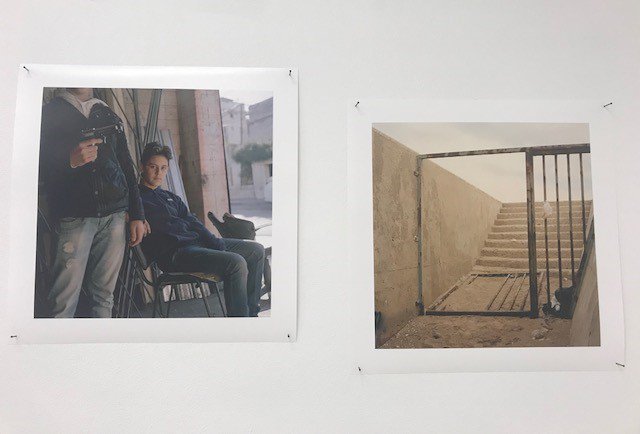 IrlEmbLisbon's tweet photo. PARALLEL Intersection expõe os fotógrafos Eamonn Doyle e Mark McGuinness de Irlanda. Great to get a sneak peak at the exhibition and meet Irish photographer Mark McGuinness in Lisbon today. Open from Thursday until Dec 10, more info at      https://t.co/gtcB3uyWfa @PhotoIreland https://t.co/bS1mSpnIes