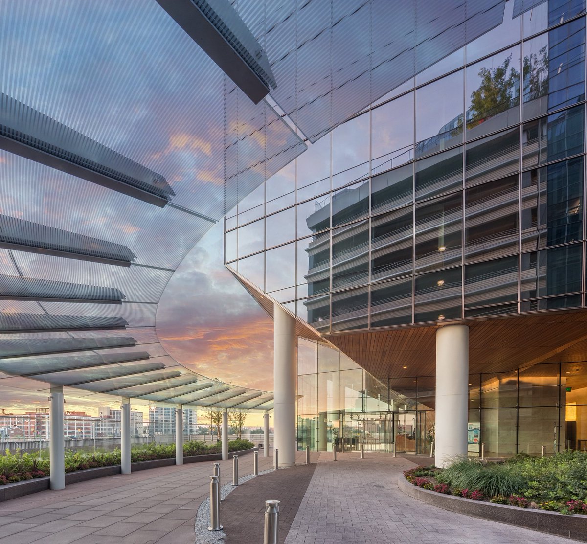 BrandywineRlty's tweet photo. FMC Tower at Cira Centre South | Philadelphia, PA
#BrandywineRealty #CRE #Design #ExtraordinaryEnvironments https://t.co/jBpZZa11em