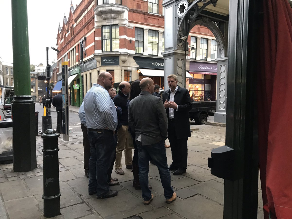 NFUDurham's tweet photo. Brilliant tour and talk @boroughmarket about food marketing. What a place!#nfudurham #nfunortheast #prideandprovenance https://t.co/51uIzs7QYC