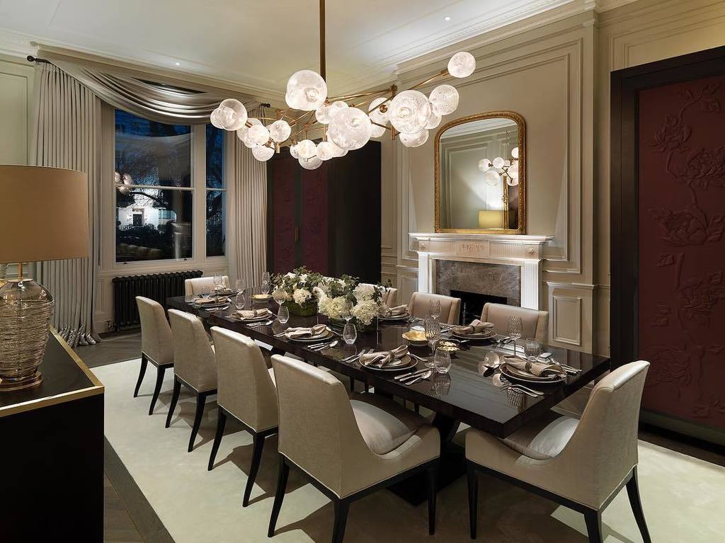 LauraHammettLtd's tweet photo. Where better to be glamorous and indulgent than in a formal dining room. Shown here at our latest Belgravia townhouse project with bespoke chandelier and laser cut leather drinks cabinets #interiorarchitecture #interiordesign #interiorstyling #luxuryinte… https://t.co/QRD1uYIG5N https://t.co/ZLC7CNHiO0