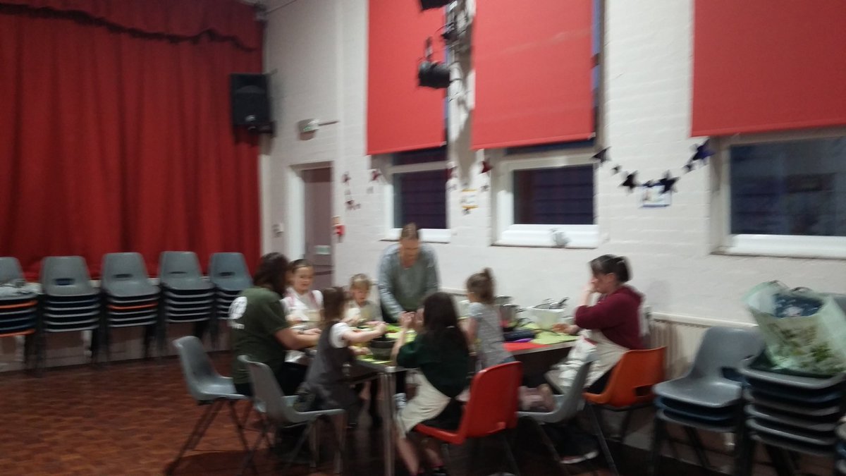 ifOldham's tweet photo. We are at After school cooking at East Oldham Methodist Church again , chicken curry this week lots of great families cooking @BigLocalOldham @sainsburys #wastelesssavemore super cooks! https://t.co/ntfInZeJ03