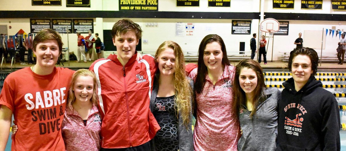 sabreswimdive's tweet photo. WHAT A GROUP!!! 2017-2018 Swim Captains. #dontmakecatherinecry #lastfirstmeet https://t.co/QxGl8rSFRE
