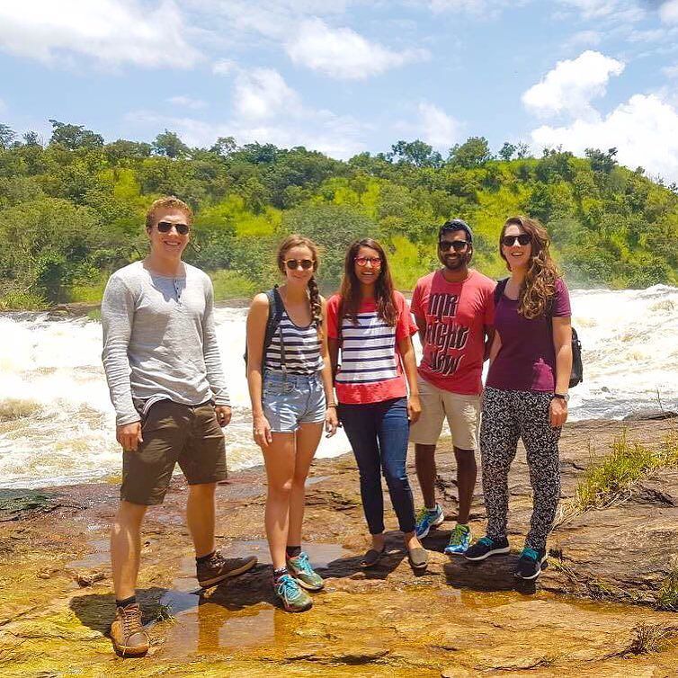 followalicecom's tweet photo. A bunch of happy campers who Followed Alice to Murchison Falls in #Uganda last month ๐บ๐ฌ
.
.
๐Murchison Falls
๐ธ @dandarell .
.
#followalice #travel #travelphotography #travelstartup #explore #instagood #photooftheday #followme #youruganda #pearlofafriโฆ https://t.co/p6V8hOmSNe https://t.co/Juq20Bvq3n