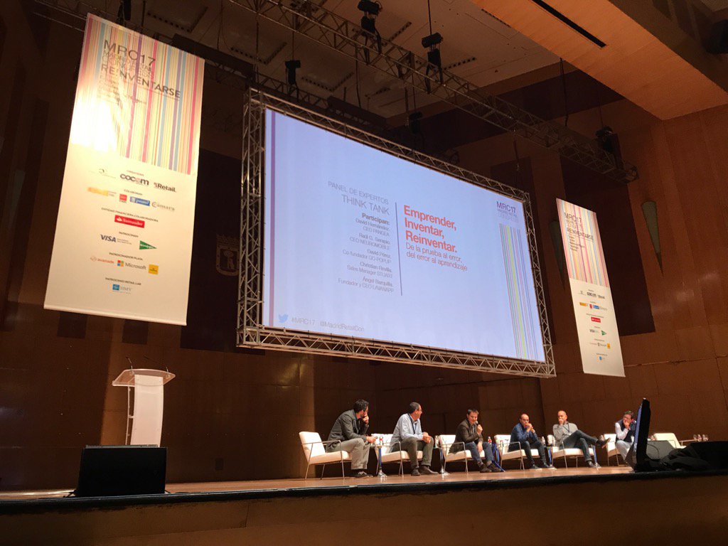 #aprendizaje total:) 
Una sesión emprendedores #startups genial <a href="/PangeaES/">PANGEA The Travel Store</a> @<a href="/gopopupes/">Go—PopUp ES</a> @stuartEs <a href="/lavanapp/">Lavanapp</a>