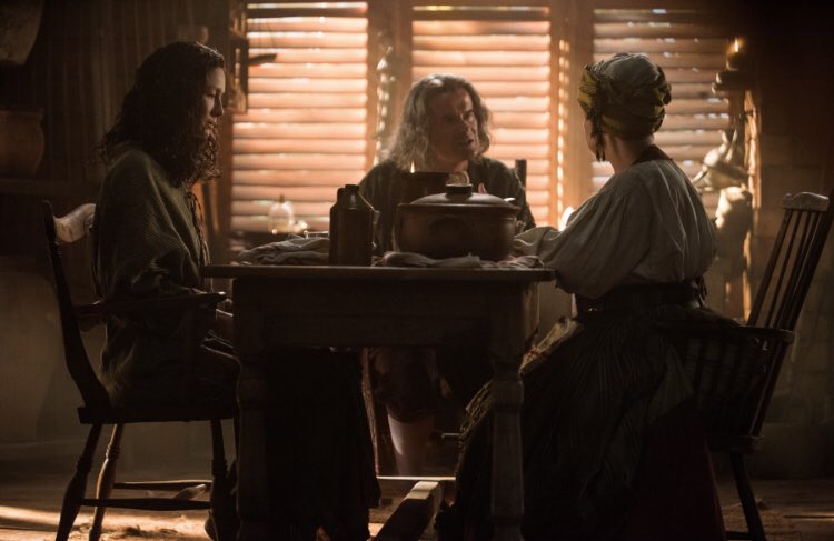 OutlanderHQ's tweet photo. 🤔Claire, Mamacita and Father Fogden... #WhereIsCoco?!? 😜#Outlander via @FarFarAwaySite https://t.co/CknK4O8NTR