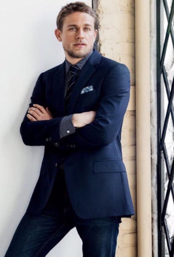 DuncanIrons_'s tweet photo. – Senador por Nueva York.
– Abogado y periodista.
– Rol Medio/Extenso.
– Buena ortografía. 
– #FreeRol 
– #SexRol #MD #TL
¿Me regaláis un RT para darme a conocer y tener más gente con quien rolear? Gracias... https://t.co/FgFn3TJyRf