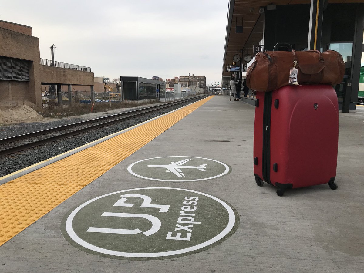 realtornorthbay's tweet photo. Call me silly. But as opposed to a $85.00 Uber ride to Pearson to head home from Ontario Realtor® Party Conference, I walked two blocks & took the @TTCnotices Subway/UP Train for $8.90. Always trying to do my part as @OREAinfo Regional Director. #ORPC17 #ORPC2017 #MembersMoney https://t.co/Rcs7O0Mhj8