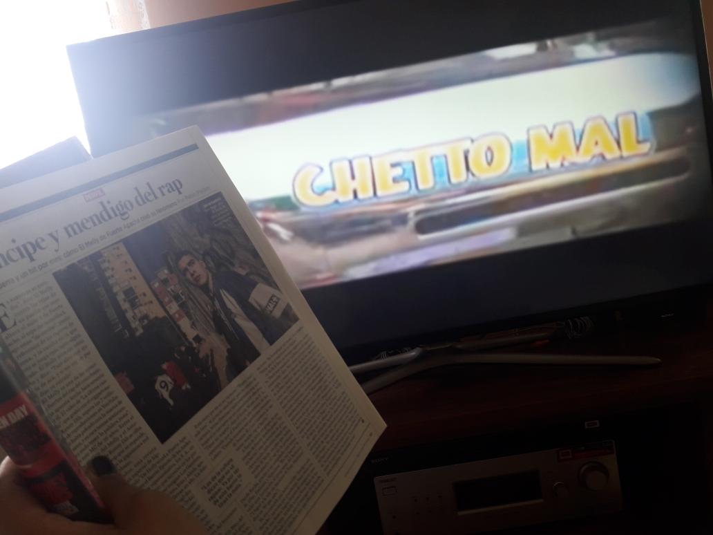 RealesSamii's tweet photo. @elmellyok      ¡¡CHETO MAL!!
 TENGO LA REVISTA😎❤ Te espero en ¡Caleta Olivia!🤗🎶 https://t.co/tHb0GBkQRk