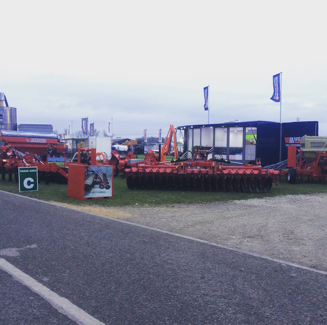 Weaving_Mach's tweet photo. @MidsMachinery17 we are ready for you!! Come and see us by the entrance! #MMS17 #show #setup #gddrill #drills https://t.co/KWfXEjF6Hw