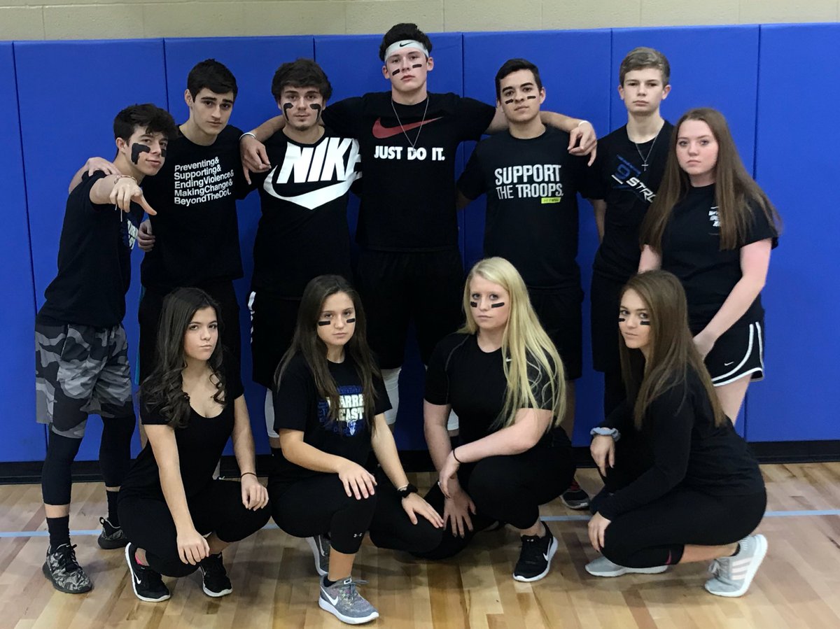 WEHSLeadership's tweet photo. Raider Leadership AKA: The Gym Class Heroes walk away from the dodgeball tournament with a W! Happy Thanksgiving everyone! https://t.co/buiV23up4m